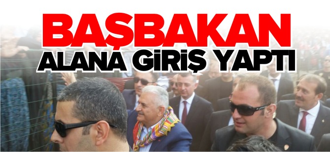 BAŞBAKAN TÖREN ALANINA GİRİŞ YAPTI