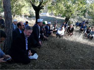 ŞEHİT MÜFTÜ KABRİ BAŞINDA ANILDI