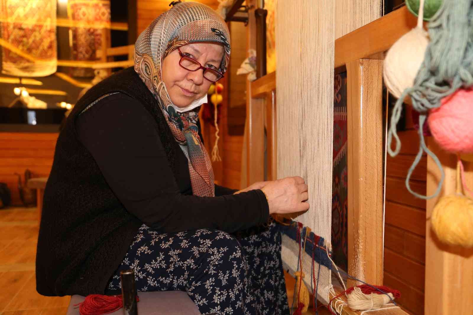 Türkiye’nin ilk ve tek uygulamalı kilim müzesi