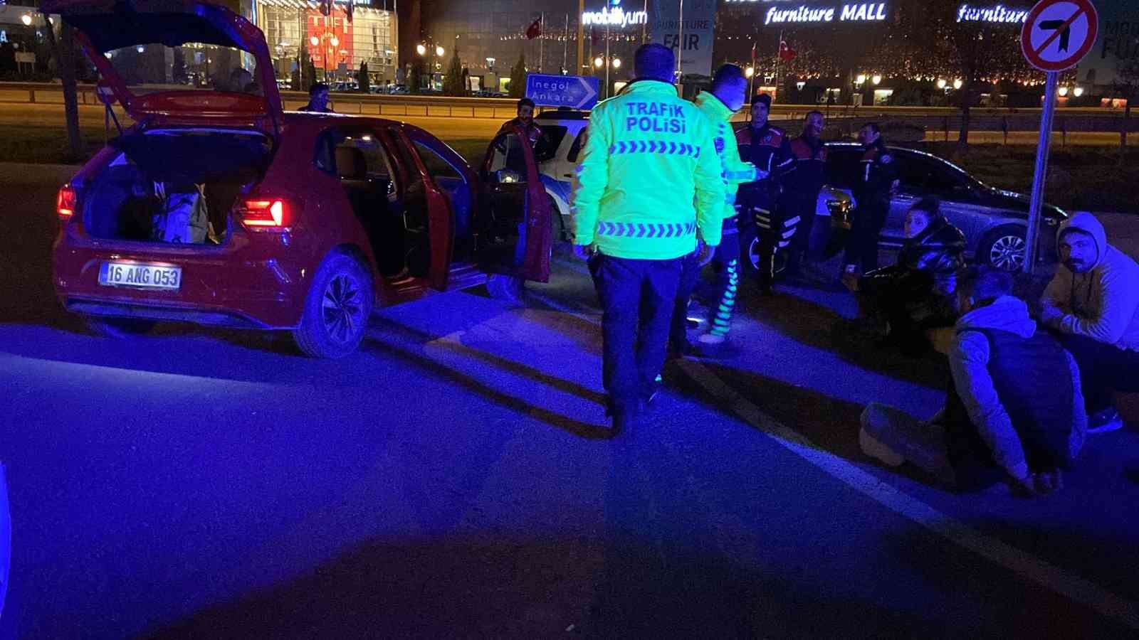 Polisin ’dur’ ihtarına uymayıp 30 kilometre kaçtı