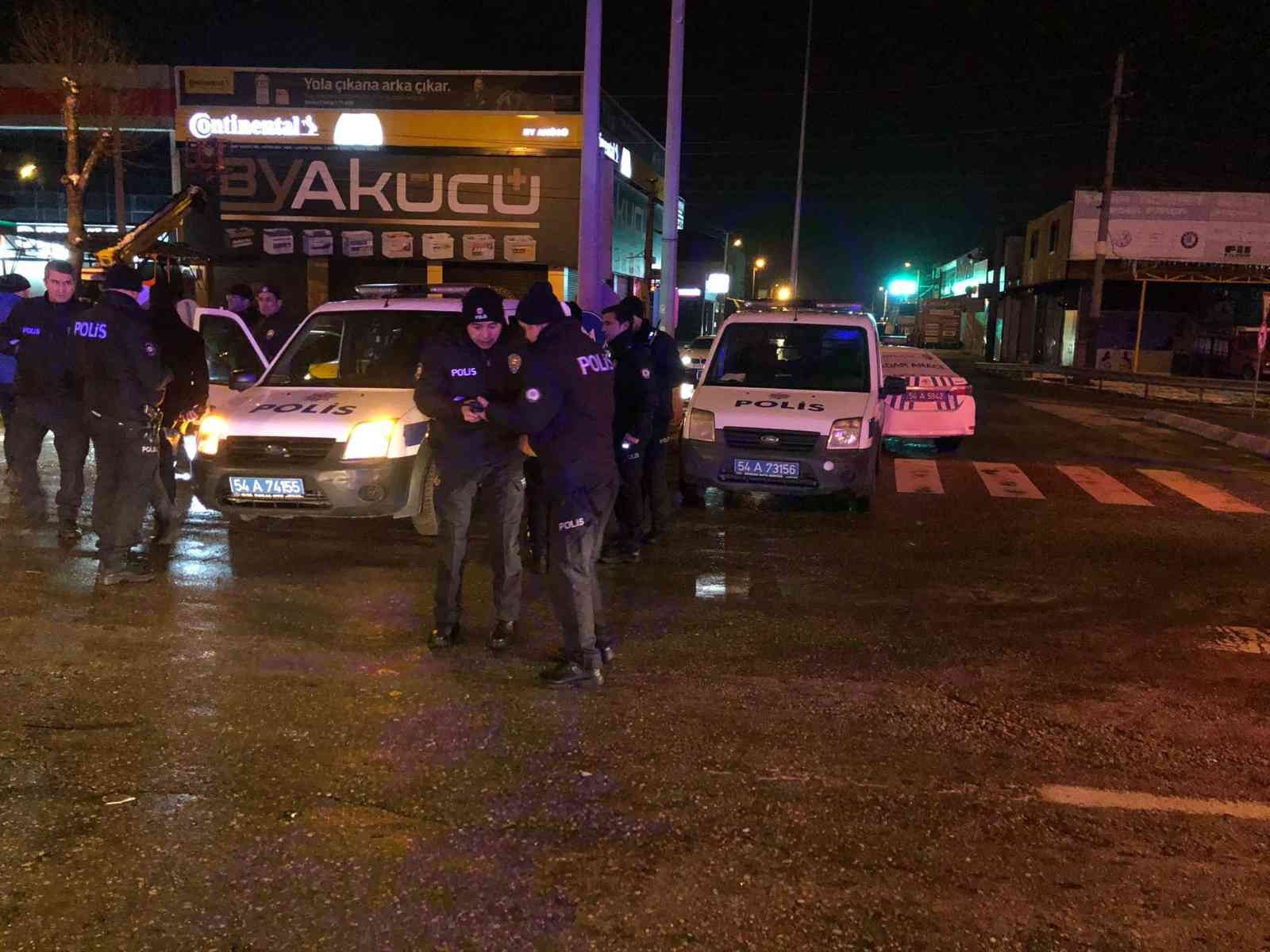 Polis otosu ile otomobil çarpıştı: 1’i polis 5 yaralı