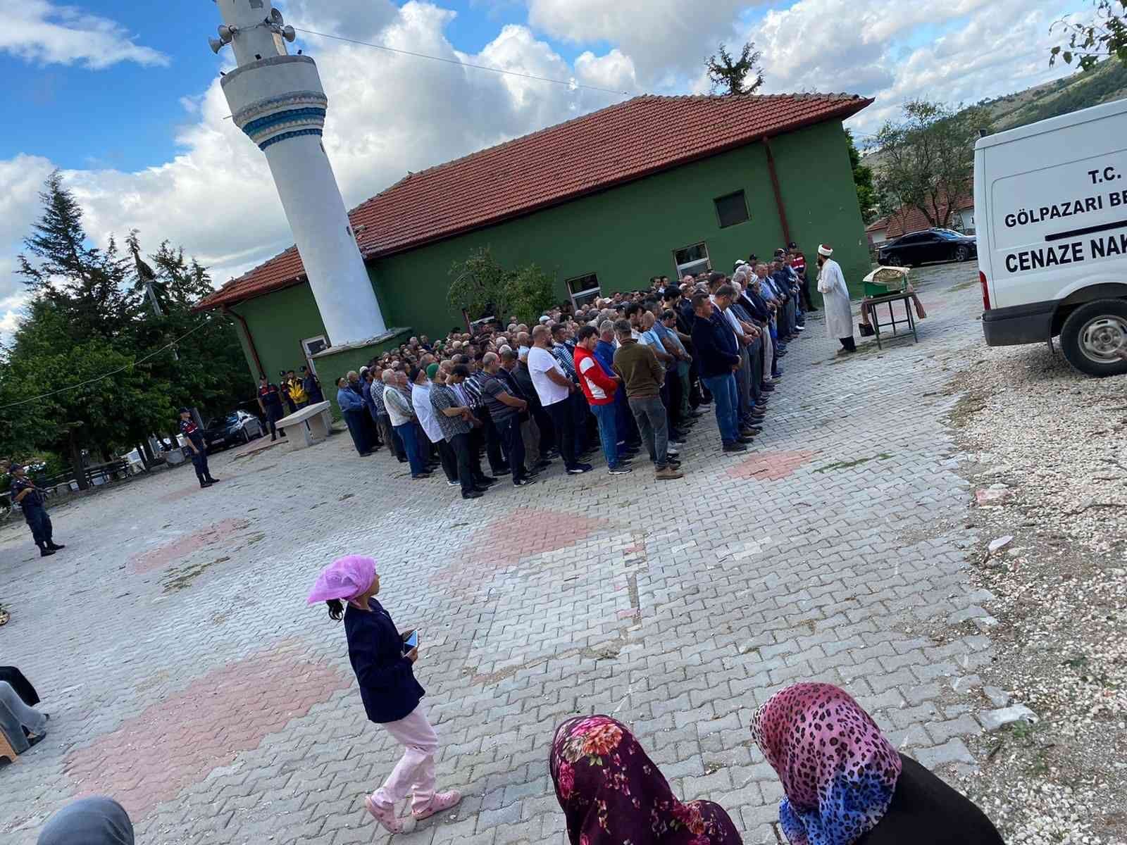 Selde hayatını kaybeden kadın toprağa verildi