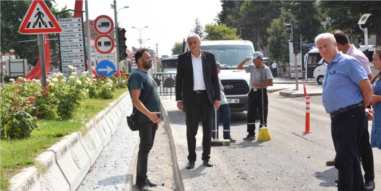 Bakkalcıoğlu tramvay çalışmalarını inceledi