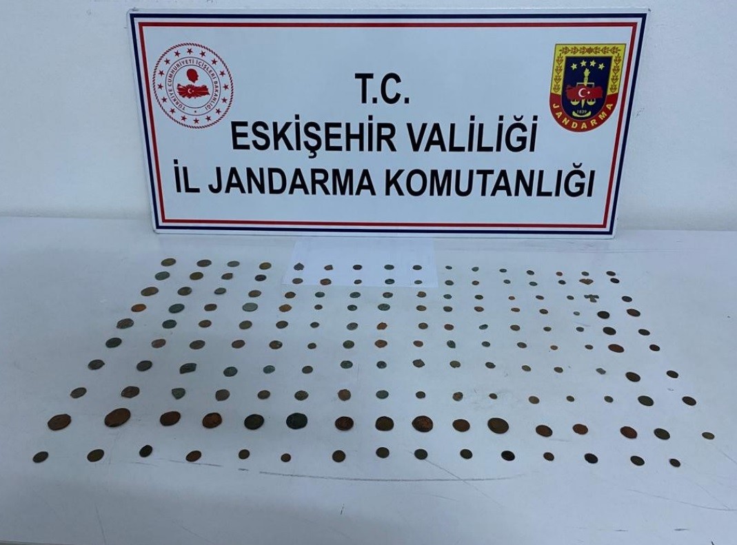 157 adet tarihi sikke ele geçirildi