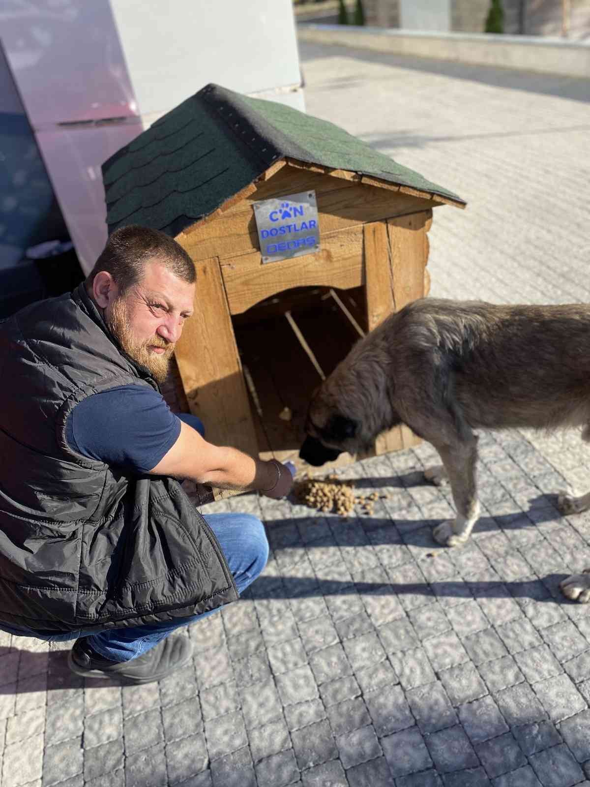 OEDAŞ, Hayvanları Koruma Günü’nü vatandaşlar ve çalışanlarıyla kutladı