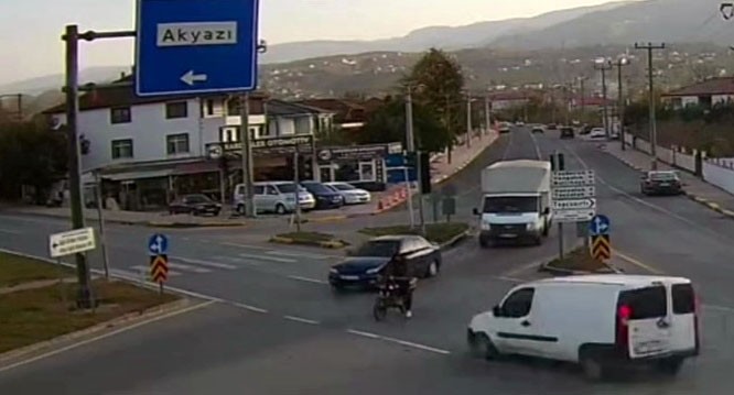 1 kişinin öldüğü, 4 kişinin yaralandığı kaza kamerada