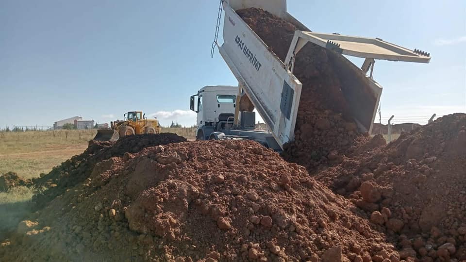 Pazaryeri Meslek Yükseokulu’nda bahçe düzenlenmesi çalışmaları