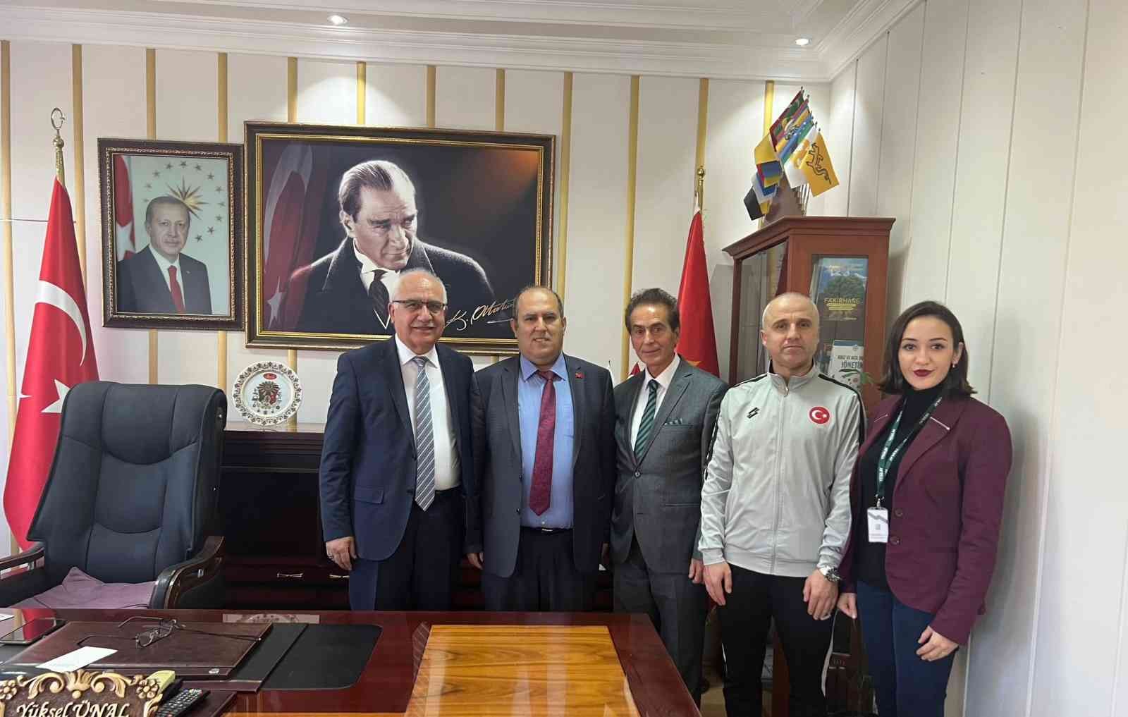 Kaymakam Ünal, sağlığı bozan bağımlılıklar ile mücadelenin önemine değindi