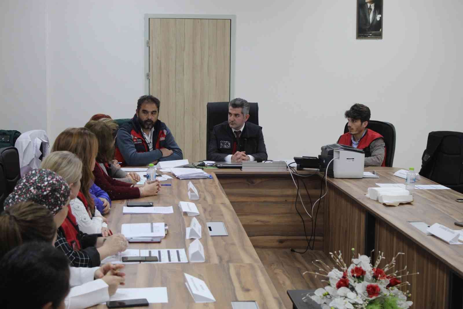 Hastane afet planları masa başı tatbikatı yapıldı