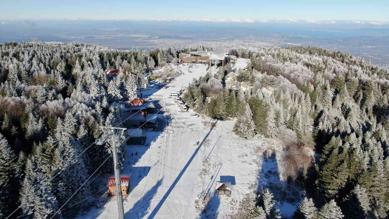 Uludağ beyaz gelinliğini giydi