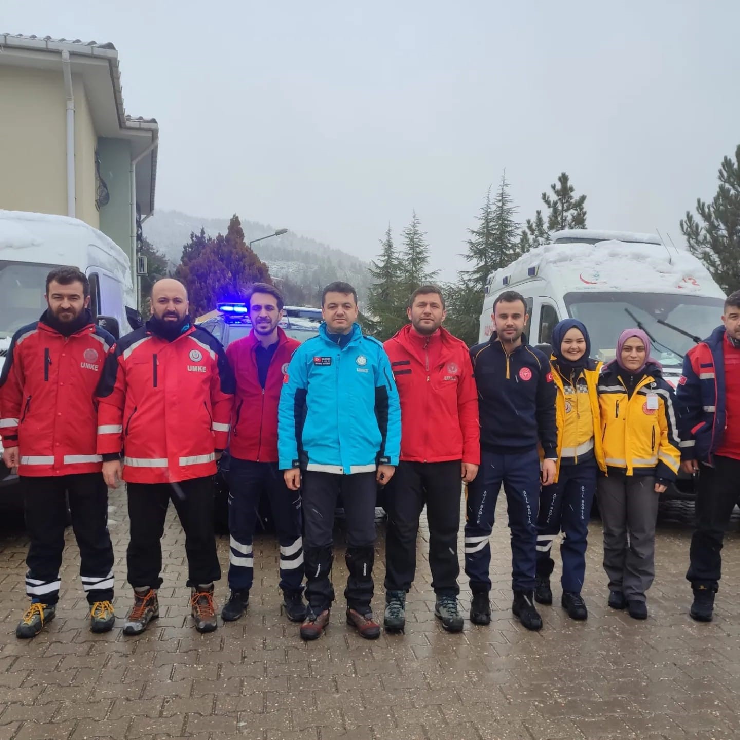 19 sağlık görevlisi Kahramanmaraş’a doğru yola çıktı