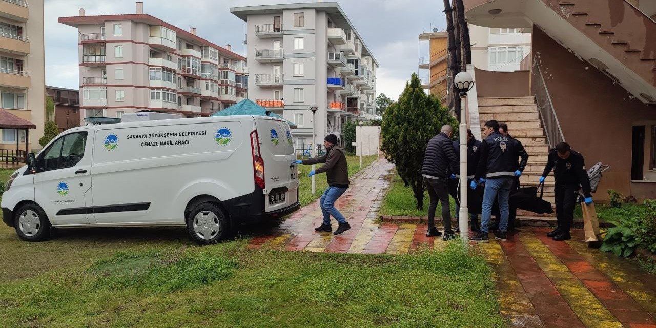 Kolonya içti hayatını kaybetti