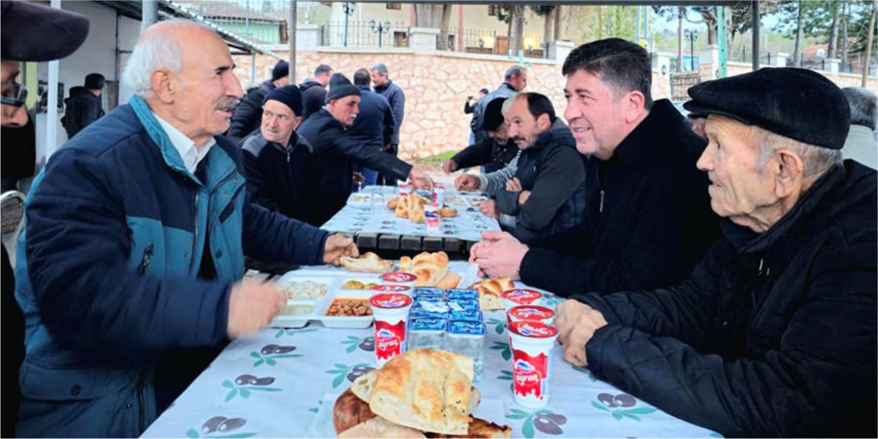 Tüzün köylüleriyle iftarda buluştu