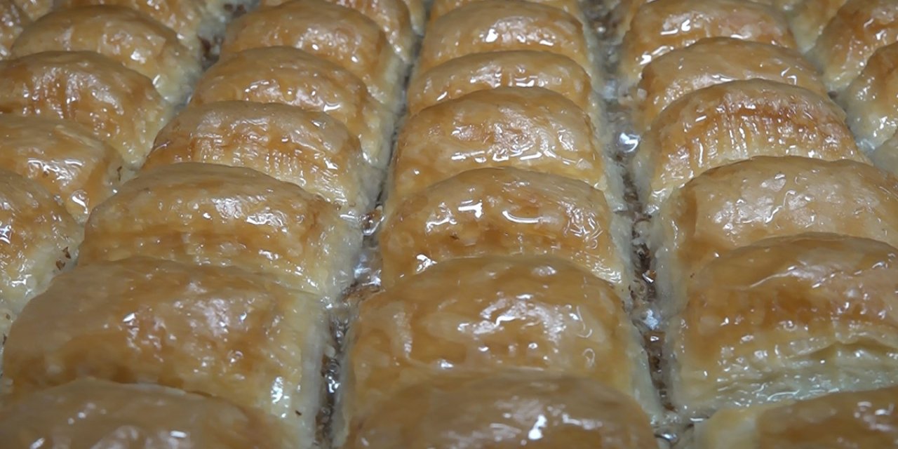 Bayram öncesi baklava alırken oyuna gelmeyin