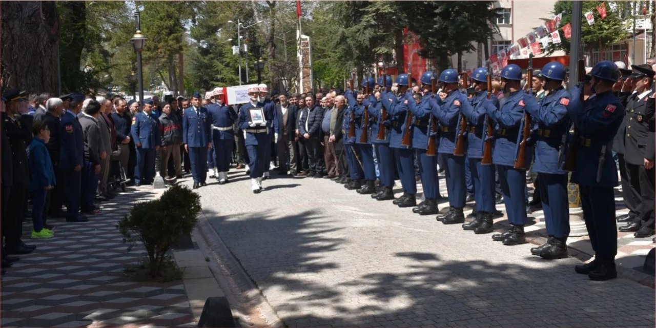 Vefat eden asker için tören düzenlendi