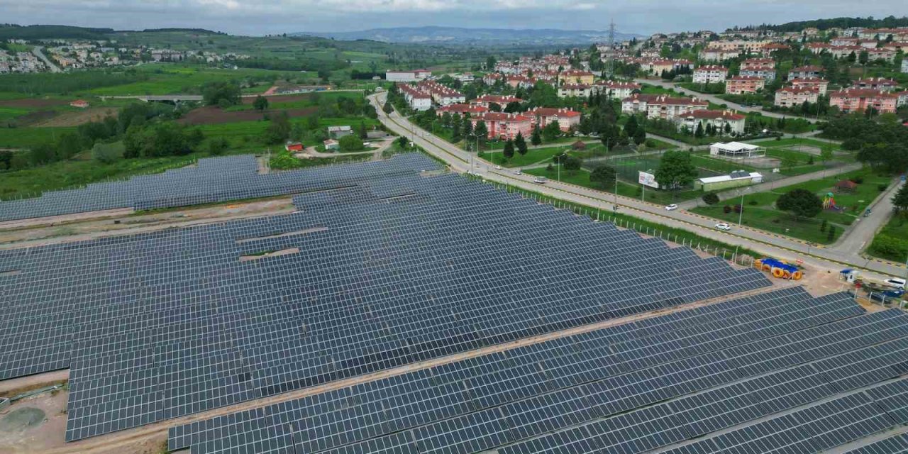 Şehrin yeni enerji kaynağı Karaman GES için son paneller kuruluyor