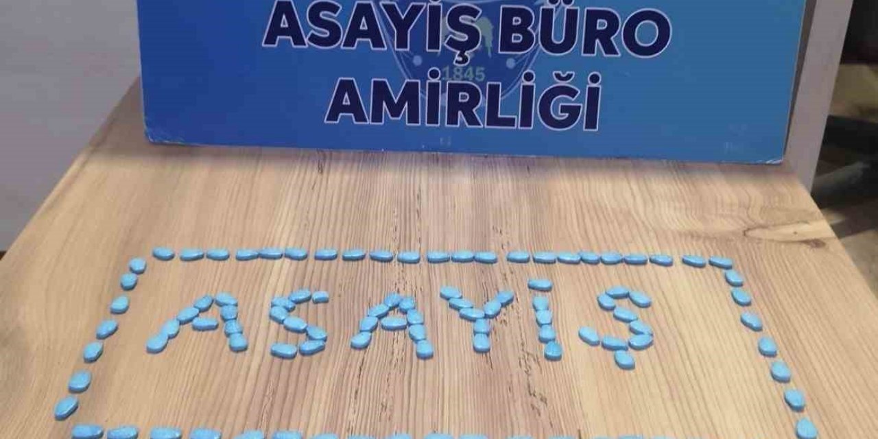 127 adet uyuşturucu hapla yakalandı