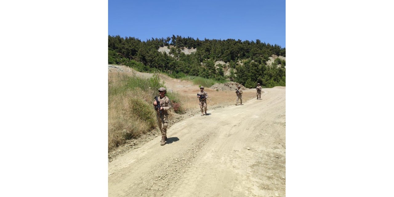 Manisa’da Jandarma Orman Yangınlarına Karşı Devriyeye Başladı