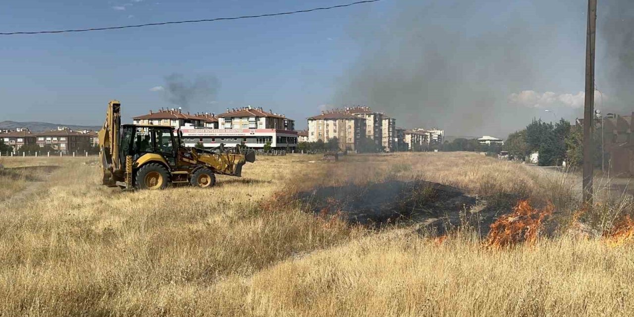 Yangını Hayırsever Operatör Söndürdü