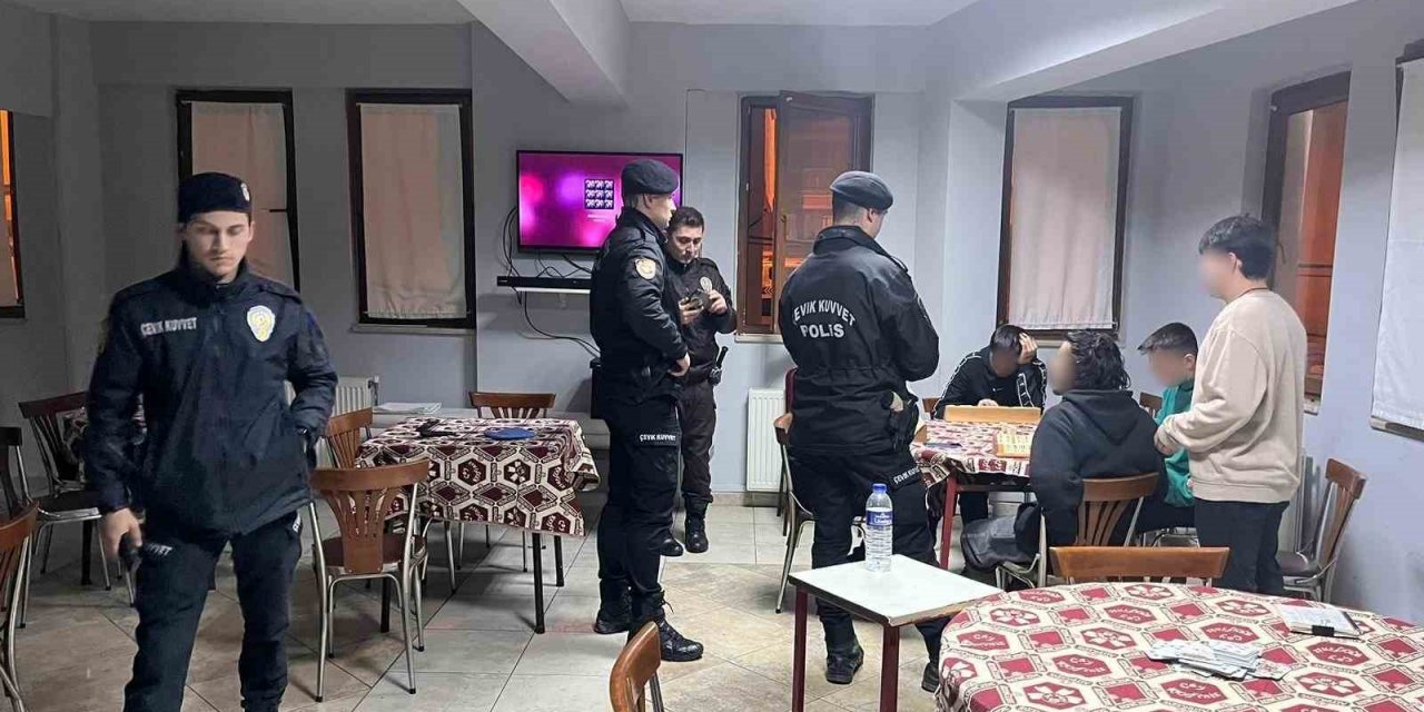 Polisin Uygulamaları Devam Etti