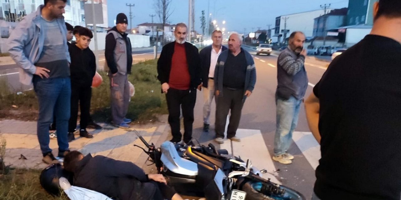 Refüjden Geçen Kamyonla Motosiklet Çarpıştı: 1 Ağır Yaralı