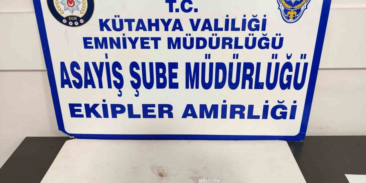 Bir Kişinin Üzerinde Uyuşturucu Ele Geçirildi