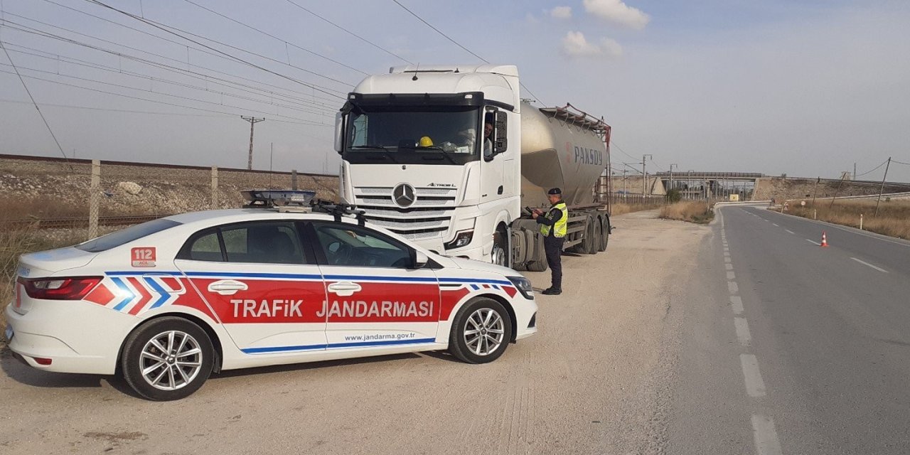 Trafik Denetimlerinde 333 Araca 495 Bin Tl Ceza Yazıldı