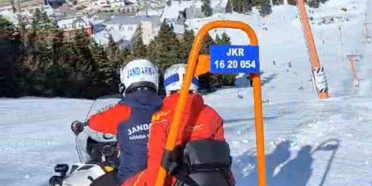 Telesiyejin Telleri Koptu, Bir Turist Yaralandı