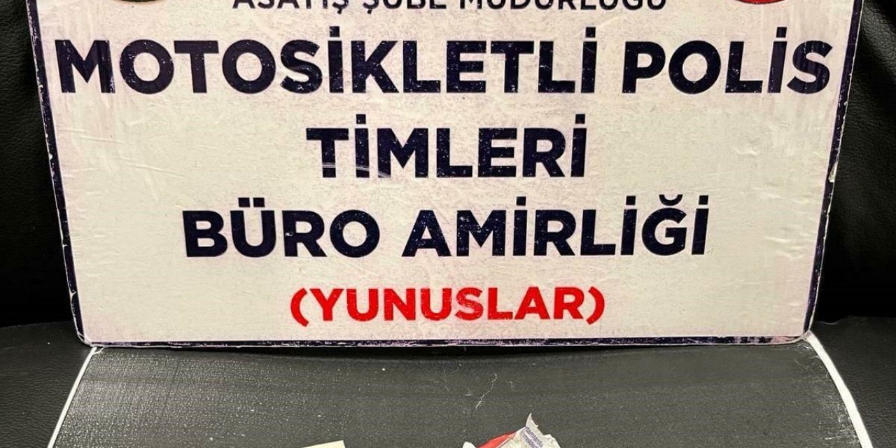 Timler Bir Şahsın Üzerinde Uyuşturucu Ele Geçirdi