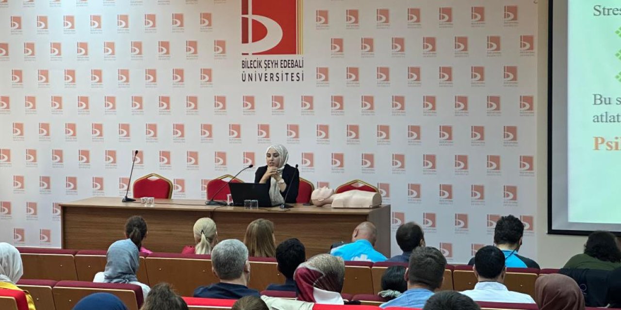 BŞEÜ'de Bir Damla Sağlık-2 Konferansı