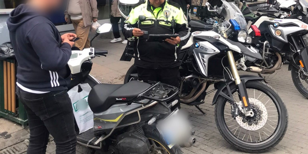 Yaya Yollarında Kullanılan 103 Motosiklete Ceza Kesildi