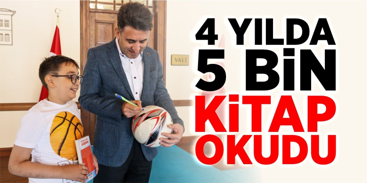 4 yılda 5 bin kitap okudu