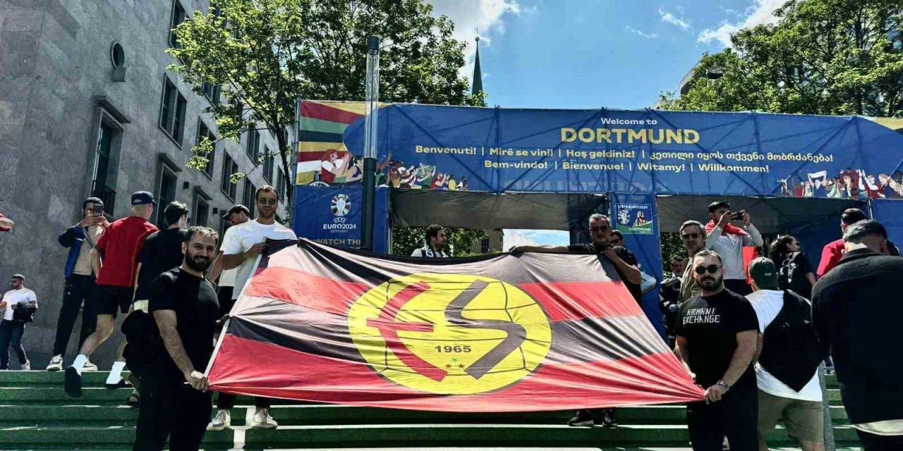 Eskişehirspor Bayrağı Dortmund’da Dalgalandı