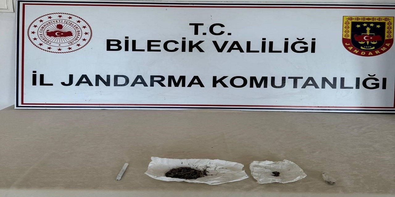 Jandarmanın durdurduğu araçtan uyuşturucu çıktı