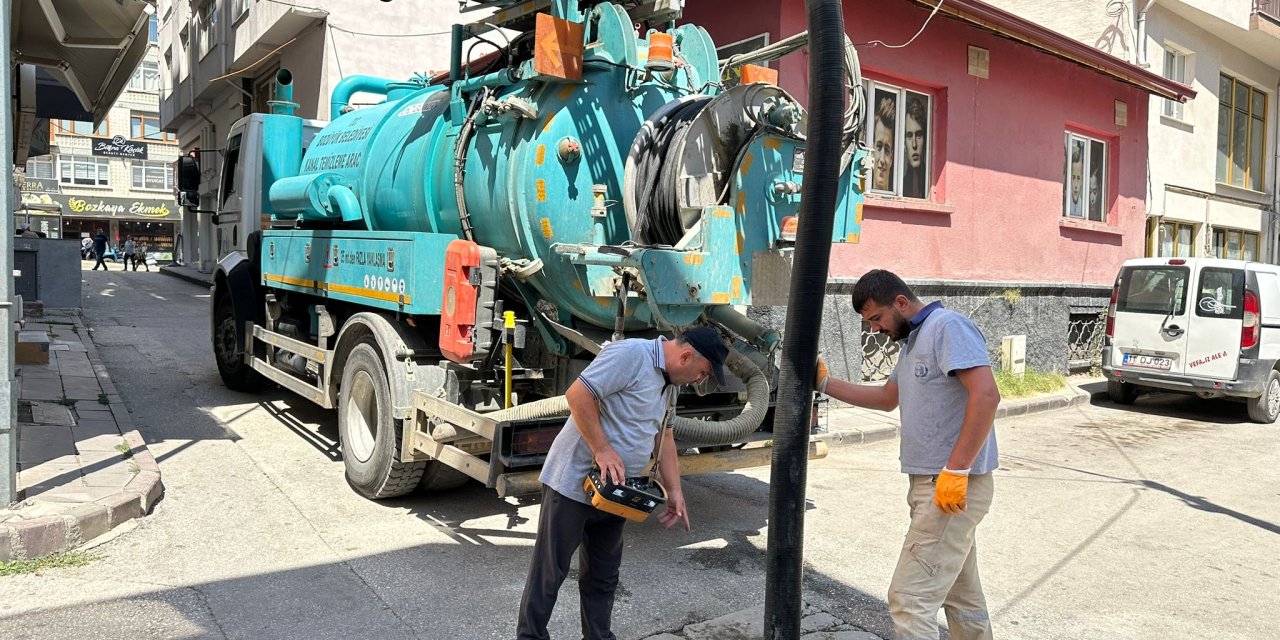 Ekiplerden Kanalizasyon Çalışması