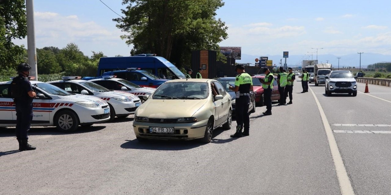 Jandarma Trafikte Affetmedi