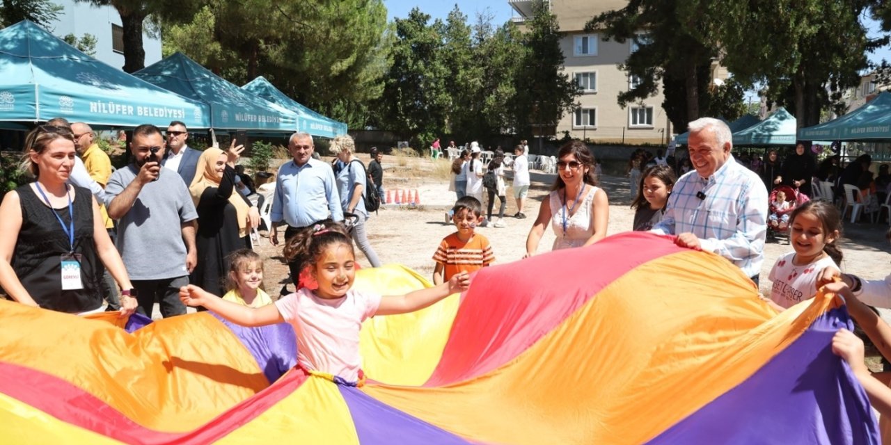 Başkan Özdemir Yaz Atölyelerine Katıldı