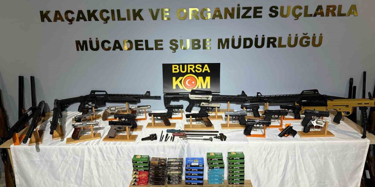 Nefes Kesen Tefeci Ve Ruhsatsız Silah Operasyonu: 34 Gözaltı