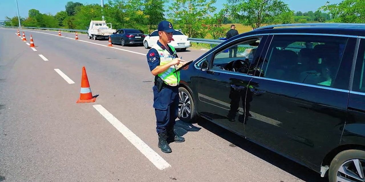 Jandarma Sorumluluk Bölgesinde Kuş Uçurtmuyor