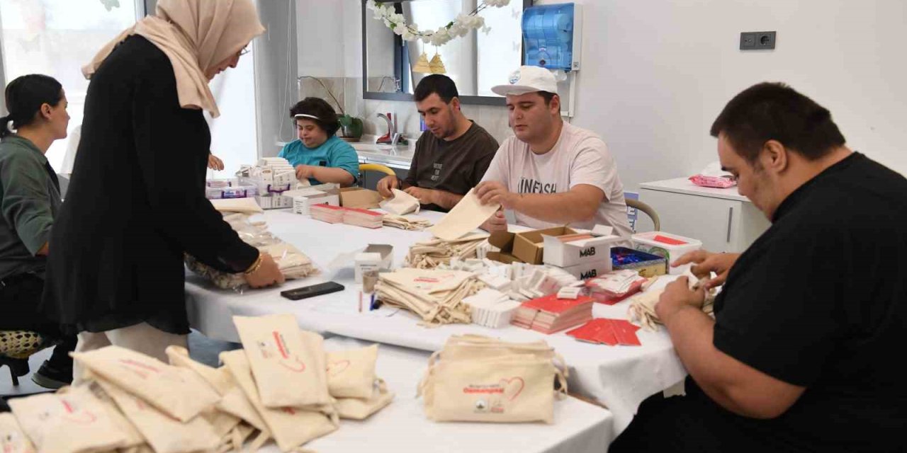 Engelli Bireylerden Birinci Sınıf Öğrencileri İçin Sürpriz