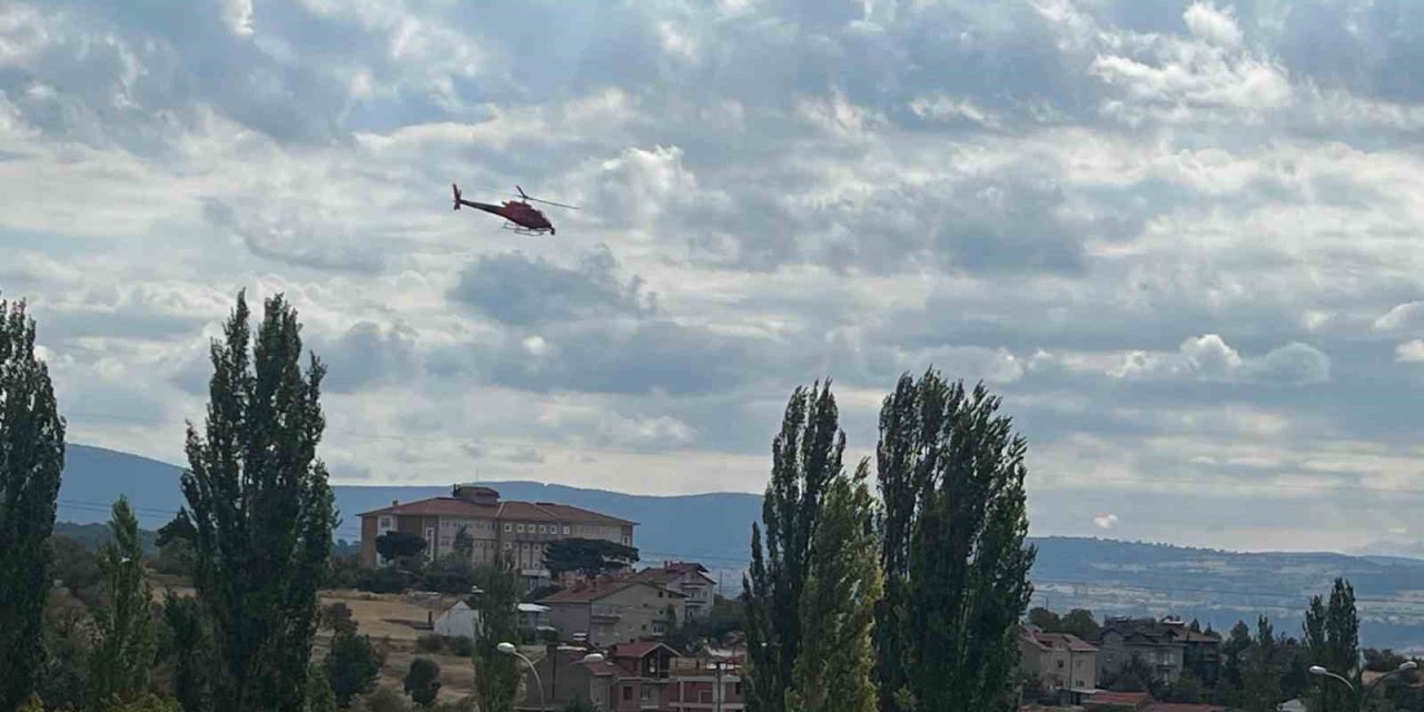 "İnmeyen Helikopter" Vatandaşları Heyecanlandırdı