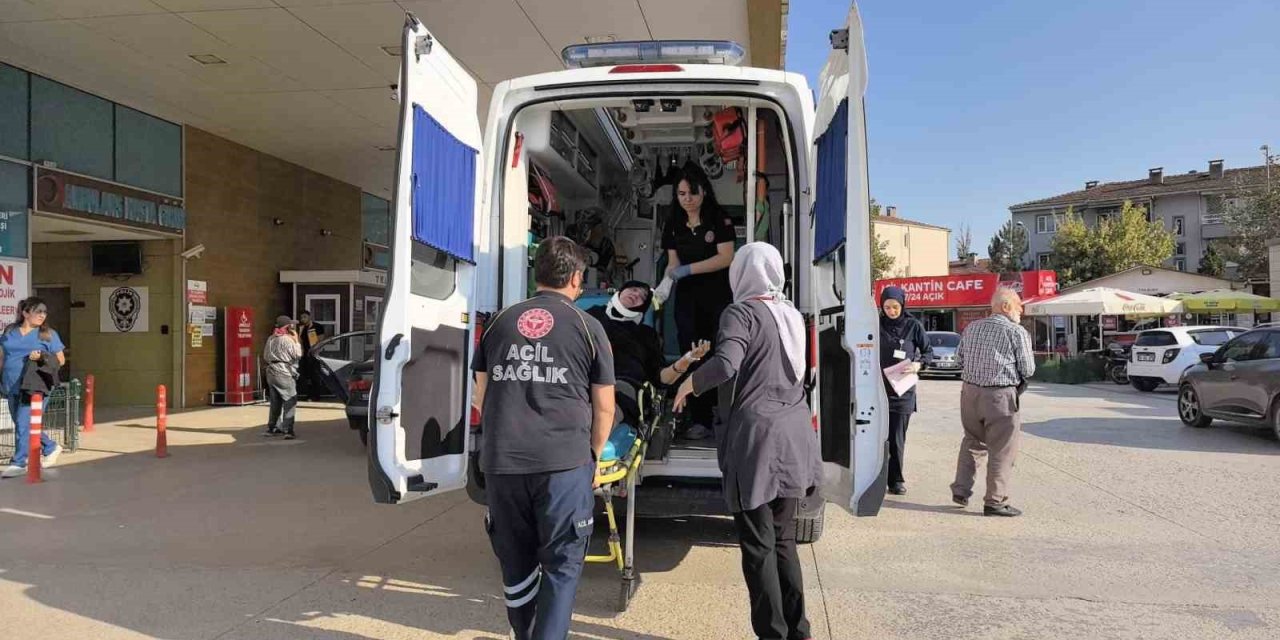 Polisten Şok Uygulama: 2 Şahıs Yakalandı, Ruhsatsız 5 Tabanca Ele Geçirildi