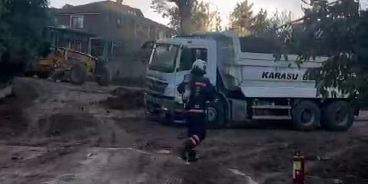 Doğal Gaz Borusu Delindi, Ekiplerin Erken Müdahalesi Faciayı Önledi