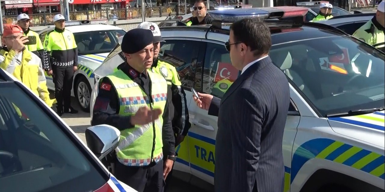 Polis Ve Jandarmaya Araç Takviyesi