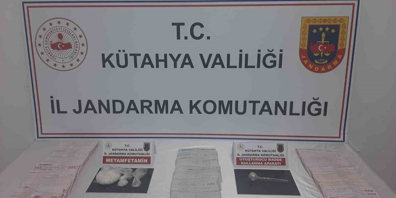 Uyuşturucu Operasyonu, 2 Şahıs Tutuklandı