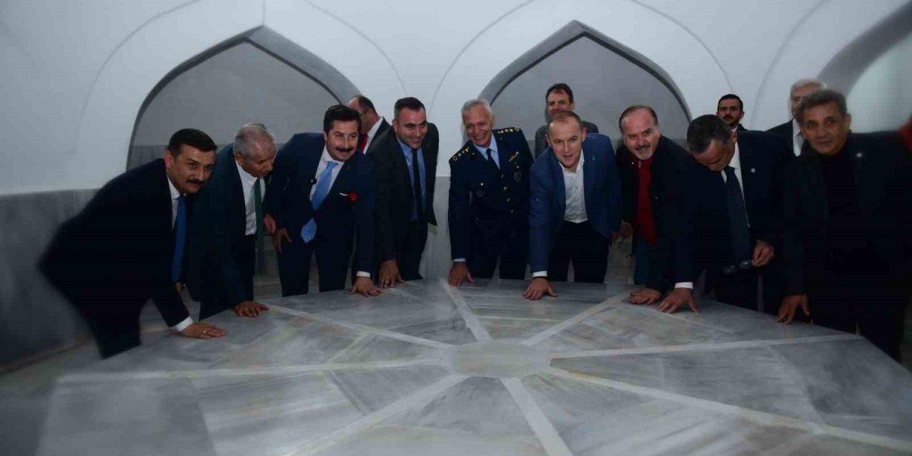 Tarihi Hamam Coşkulu Törenle Açıldı