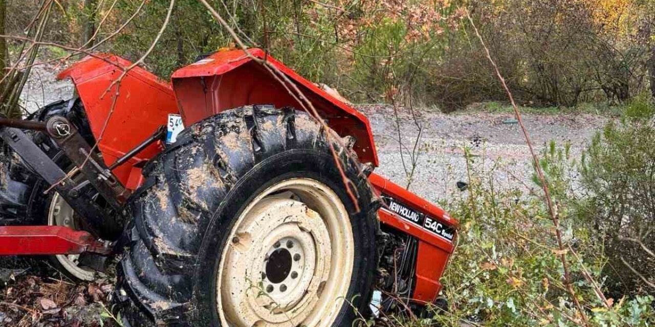 Kontrolden Çıkan Traktör Devrildi: 1 Ölü, 3 Yaralı