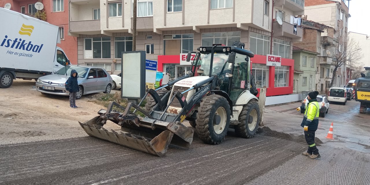 Eğimli Yollarda Tıraşlama Çalışması Yapıldı