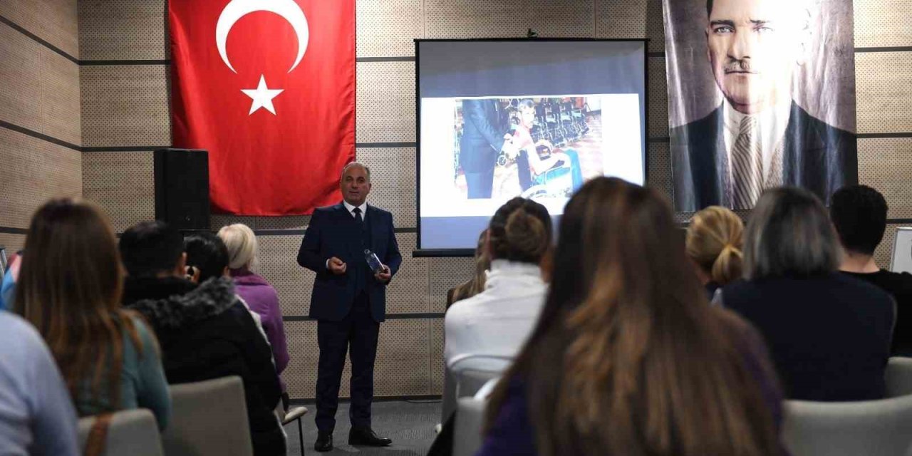 Engelli Bireyler Ve Aileleri İçin Seminer