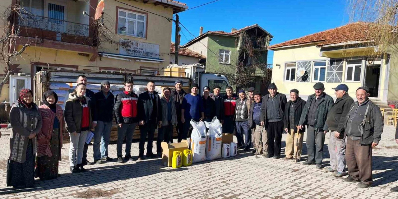 23 Organik Adaçayı Üreticisine Gübre Desteği